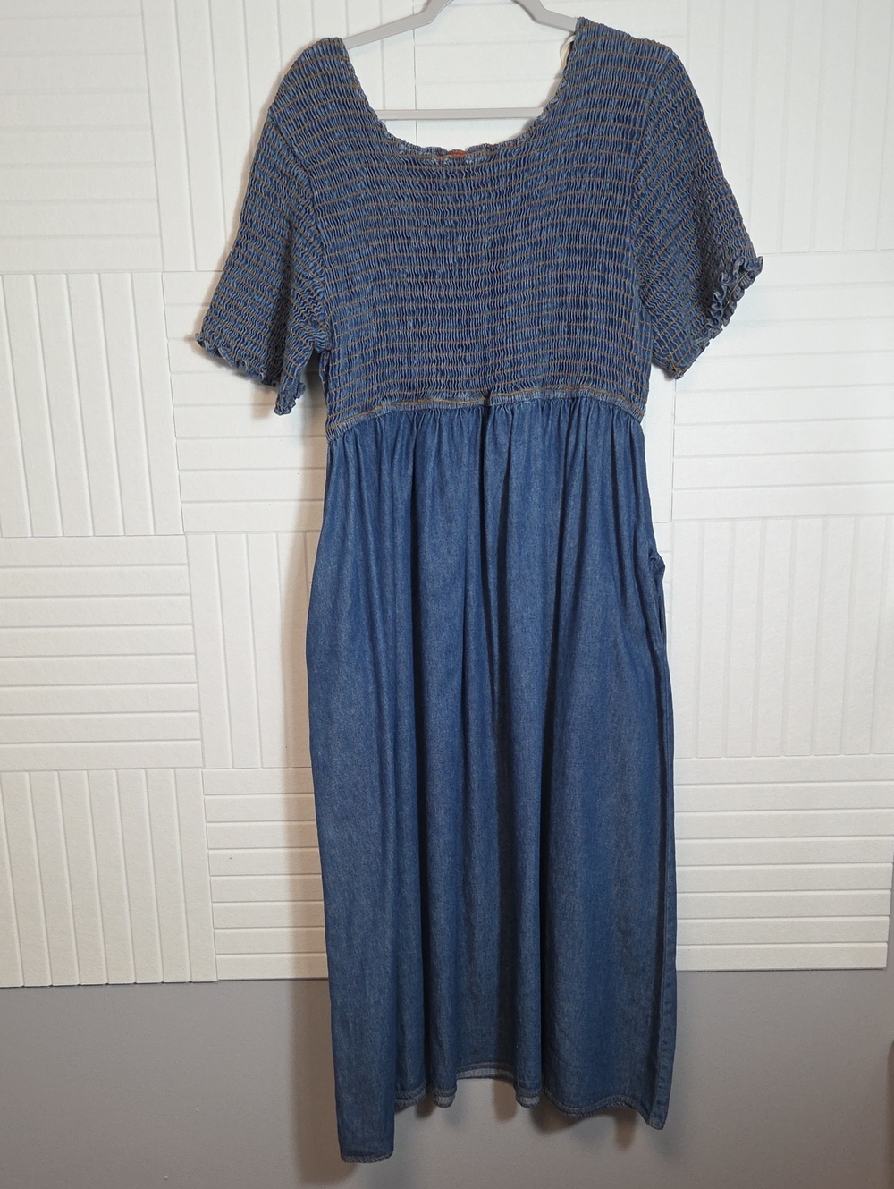 Venezia Jeans Vintage 100% Cotton Denim Maxi Dress Smocked Bodice Size 14/16